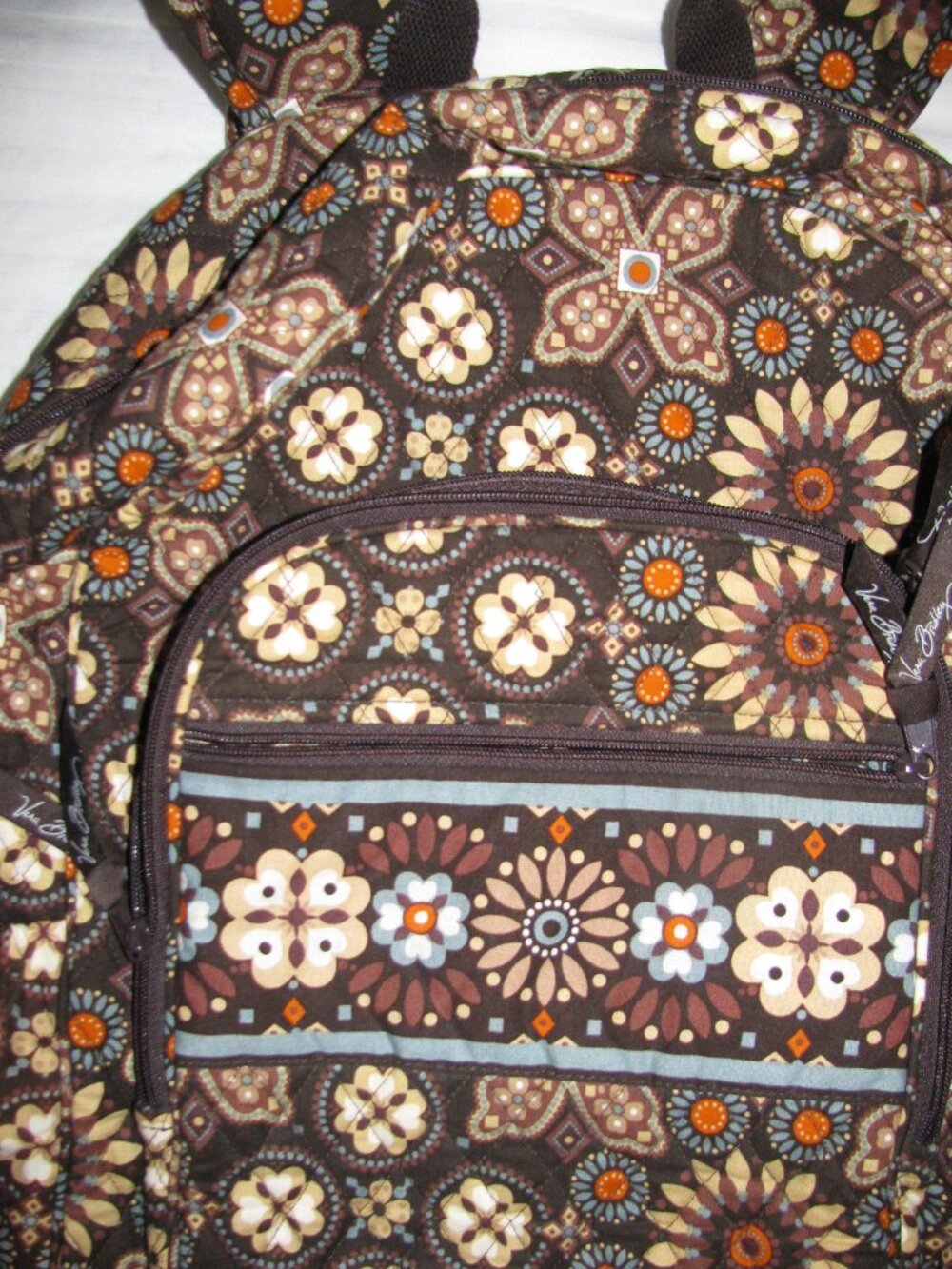 VERA BRAFLEY BACK PACK ~ NEXT TO NEW! - Picture 6 of 7